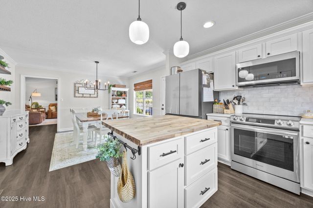 113 Pollard Drive, Jacksonville, NC 28540
