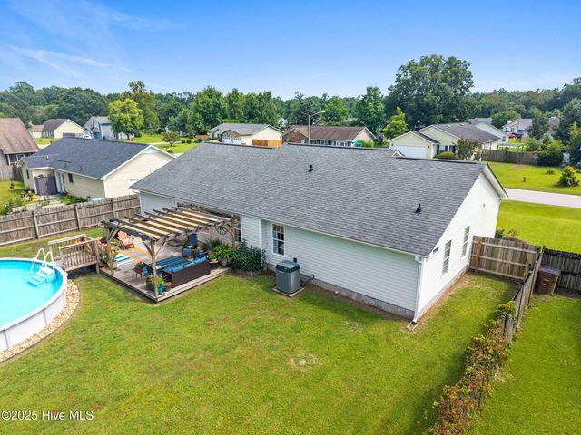 113 Pollard Drive, Jacksonville, NC 28540