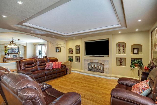 7926 Arabian Cove, San Antonio, TX 78244