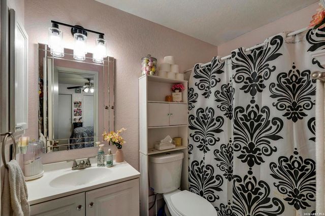 7926 Arabian Cove, San Antonio, TX 78244