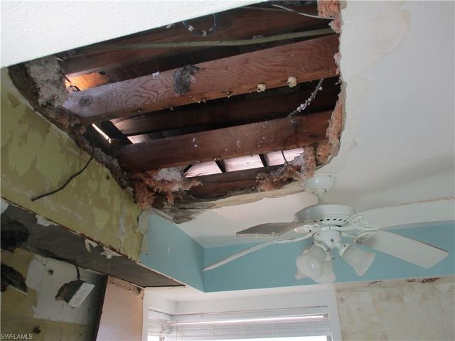 8140 Cleaves RD, North Fort Myers, FL 33903