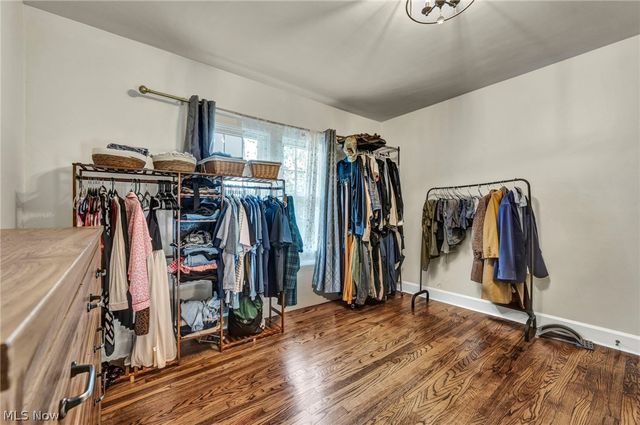 2108 Hampstead Road, Cleveland Heights, OH 44118