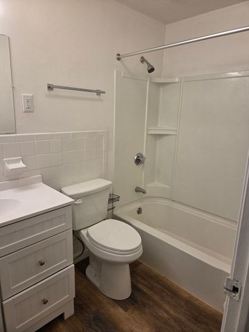 14 Tiffany 10, Salem, NH 03079