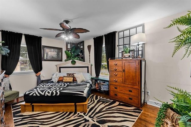 3403 Charing Cross Road, Greensboro, NC 27455
