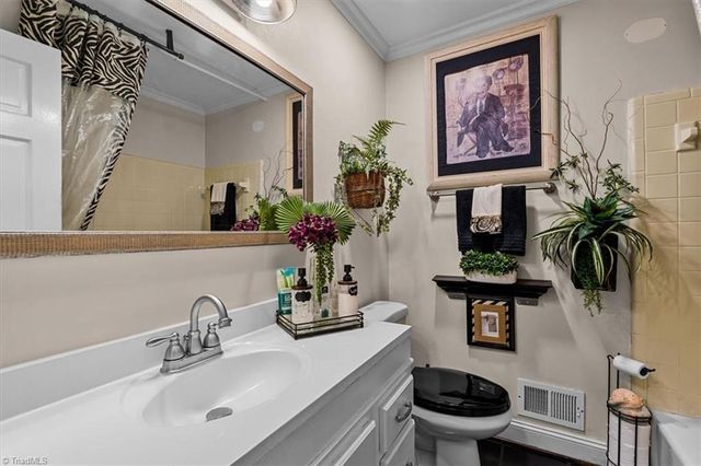 3403 Charing Cross Road, Greensboro, NC 27455