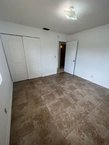 327 Silver Beach Road 1, Lake Park, FL 33403