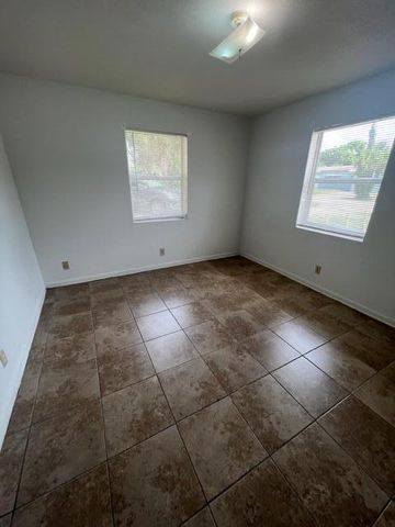 327 Silver Beach Road 1, Lake Park, FL 33403