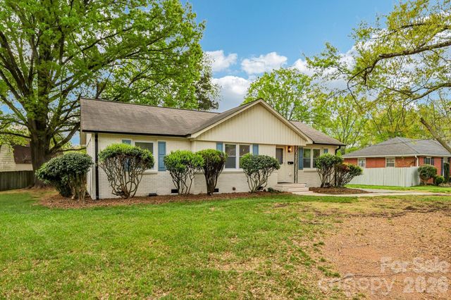 6711 Edenwood Place, Charlotte, NC 28212