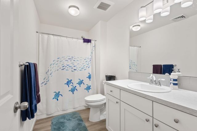53080 Day Road, La Pine, OR 97739
