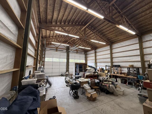 53080 Day Road, La Pine, OR 97739