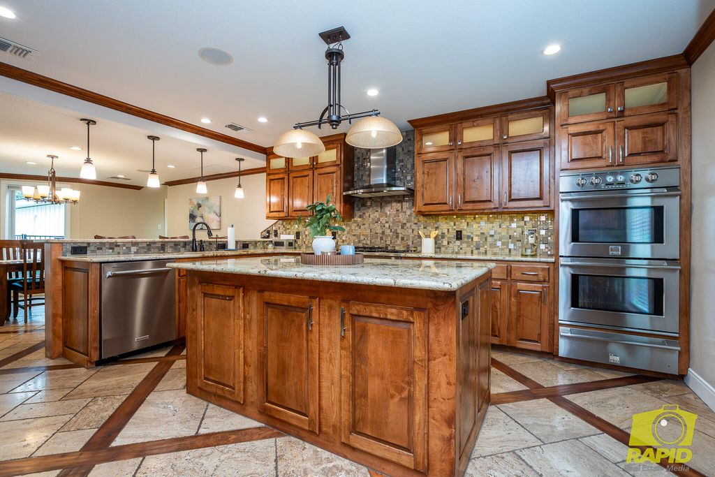 Image 12 of property listing at 5017 Blue Grama Trail, San Angelo, TX 76904