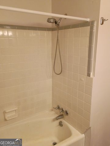 70 Fifth Street, Hartwell, GA 30643