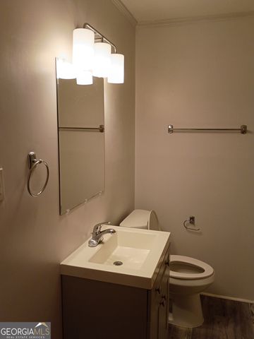 70 Fifth Street, Hartwell, GA 30643