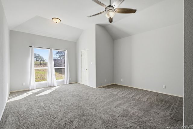 144 Las Palomas, La Vernia, TX 78121