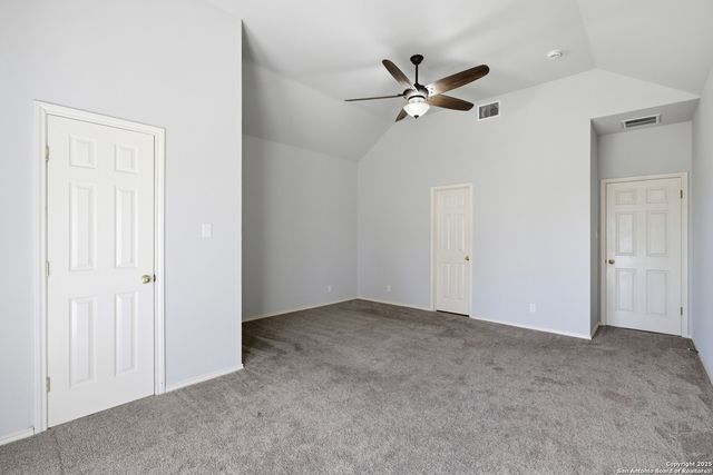 144 Las Palomas, La Vernia, TX 78121