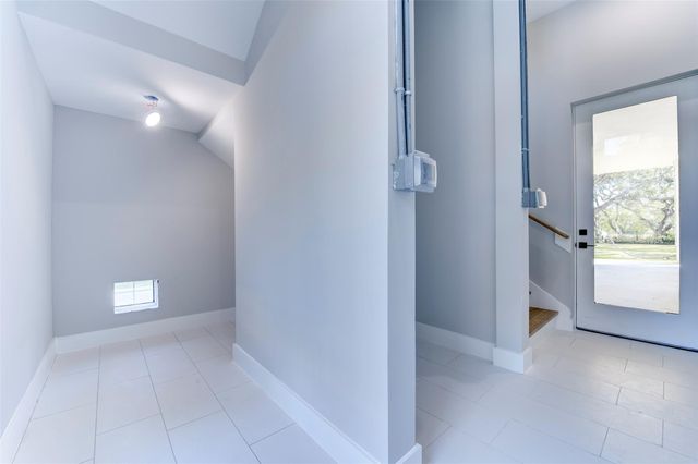 637 Bay Vista Drive, Seabrook, TX 77586