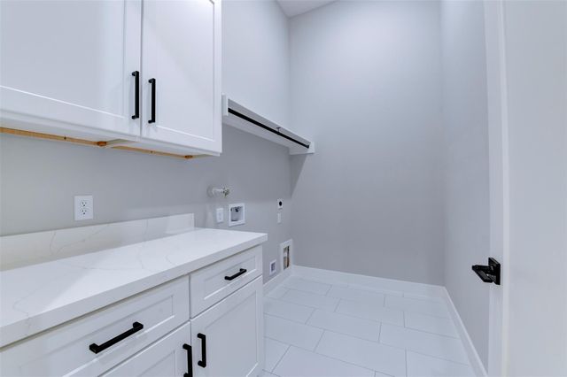 637 Bay Vista Drive, Seabrook, TX 77586