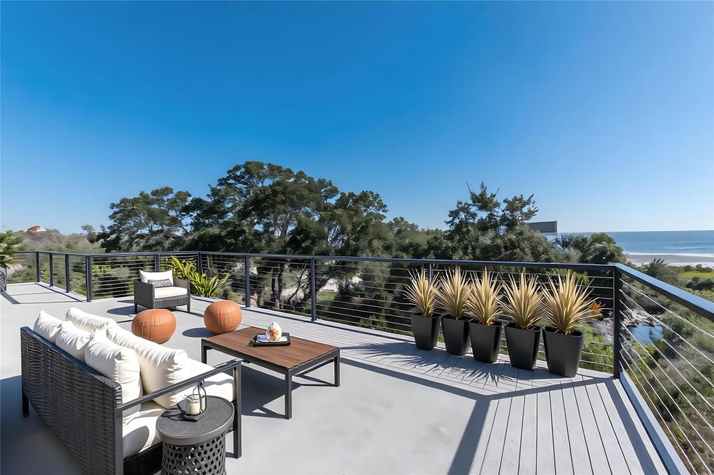 637 Bay Vista Drive, Seabrook, TX 77586