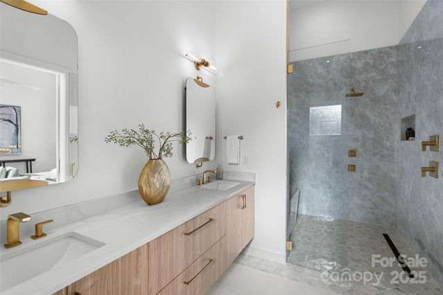 3101 Florida Avenue, Charlotte, NC 28205