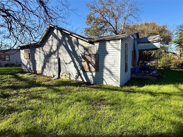 1220 Sherman Street, Waco, TX 76704