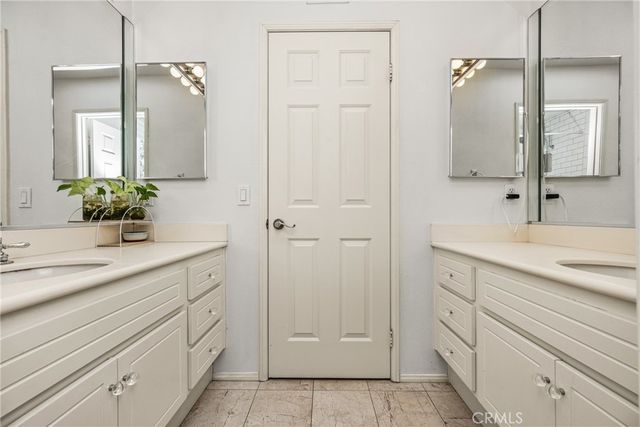 993 S Dylan Way, Anaheim Hills, CA 92808