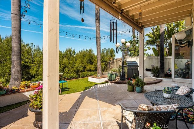 993 S Dylan Way, Anaheim Hills, CA 92808