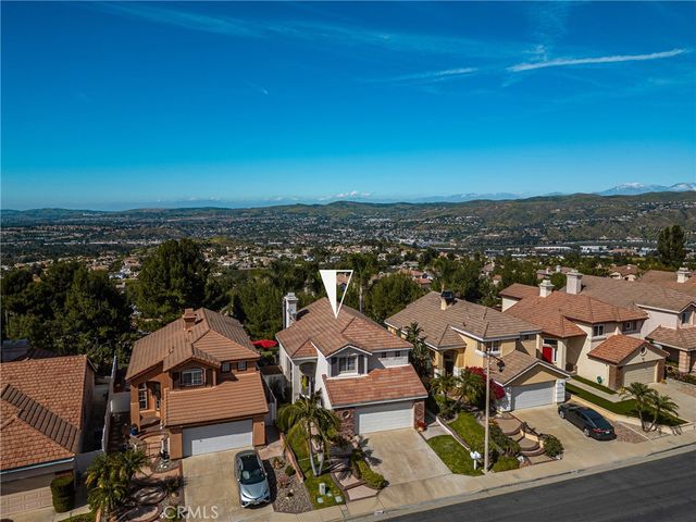 993 S Dylan Way, Anaheim Hills, CA 92808