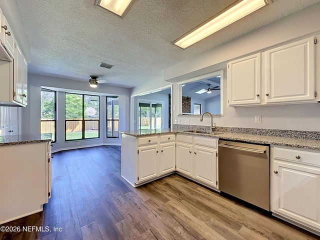 2675 LOOPRIDGE Drive, Orange Park, FL 32065