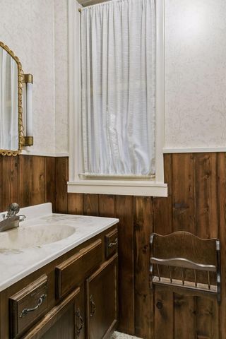 209 Orange Street, Hudson, WI 54016