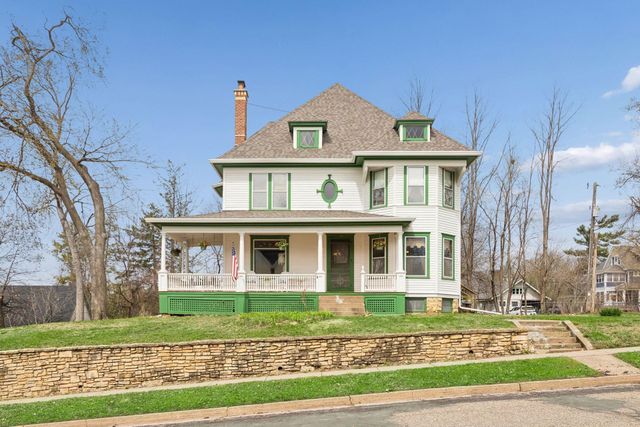 209 Orange Street, Hudson, WI 54016