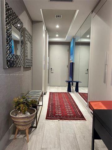 45 SW 9th St 1401, Miami, FL 33130