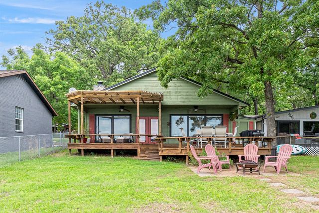 124 Harbor Drive, Gun Barrel City, TX 75156