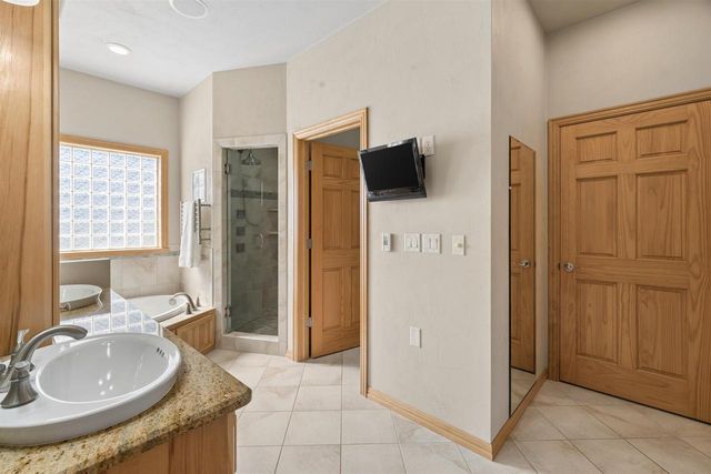 W7057 FOREST GLEN COURT, Greenville, WI 54942