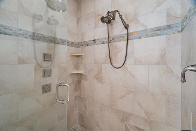 W7057 FOREST GLEN COURT, Greenville, WI 54942
