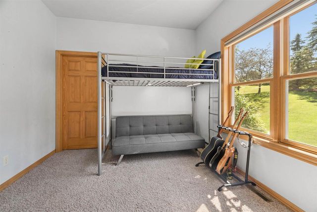 W7057 FOREST GLEN COURT, Greenville, WI 54942