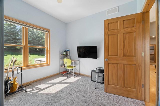 W7057 FOREST GLEN COURT, Greenville, WI 54942
