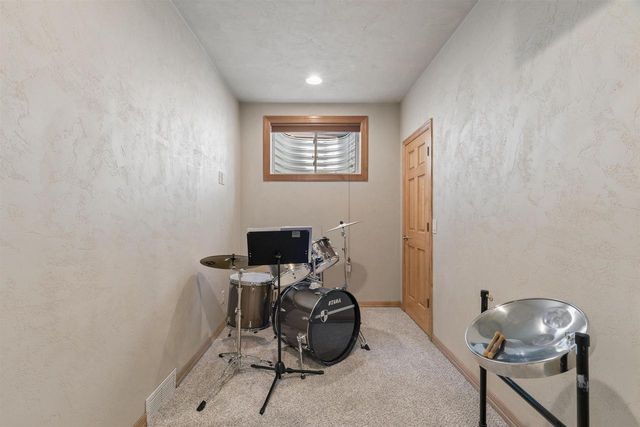 W7057 FOREST GLEN COURT, Greenville, WI 54942