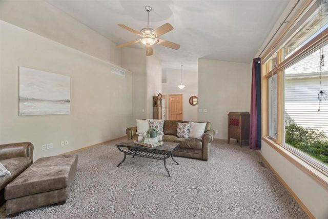 W7057 FOREST GLEN COURT, Greenville, WI 54942
