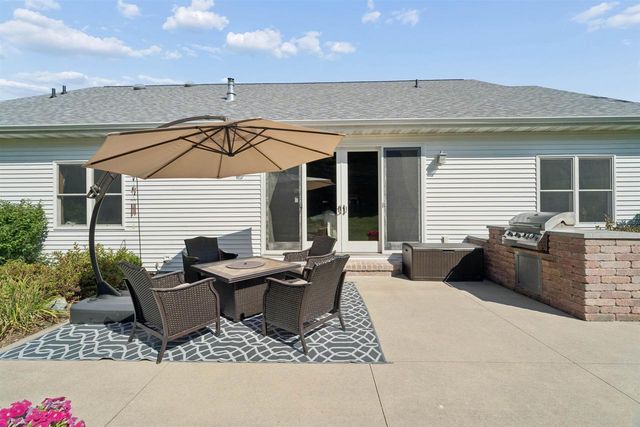 W7057 FOREST GLEN COURT, Greenville, WI 54942