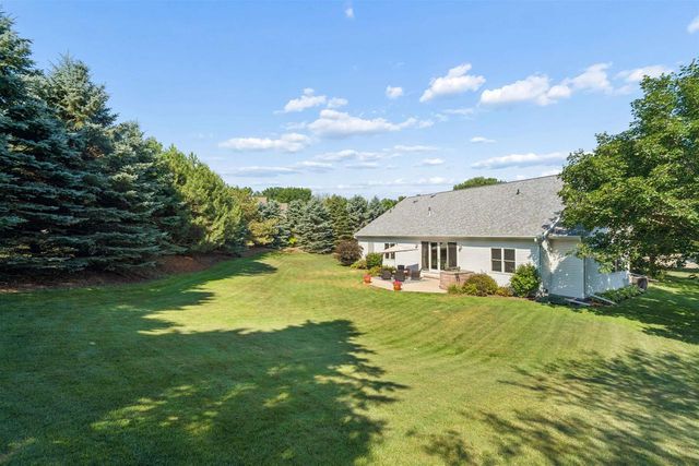W7057 FOREST GLEN COURT, Greenville, WI 54942