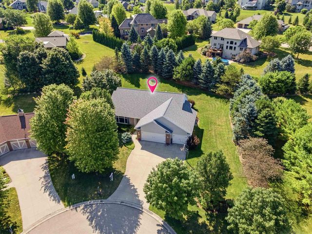 W7057 FOREST GLEN COURT, Greenville, WI 54942