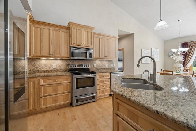 W7057 FOREST GLEN COURT, Greenville, WI 54942