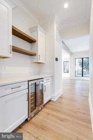 324 TAPAWINGO RD SE, Vienna, VA 22180