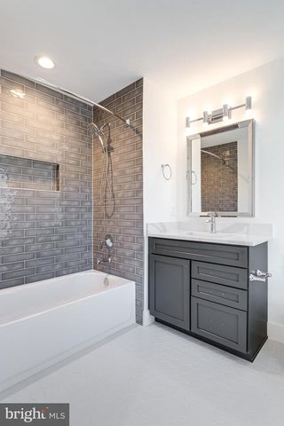 324 TAPAWINGO RD SE, Vienna, VA 22180