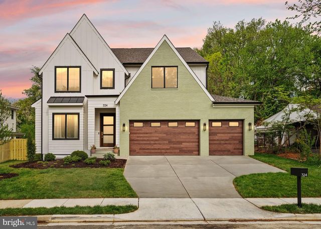 324 TAPAWINGO RD SE, Vienna, VA 22180