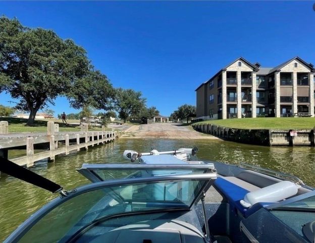 2112 Fm 3186 D6, Onalaska, TX 77360