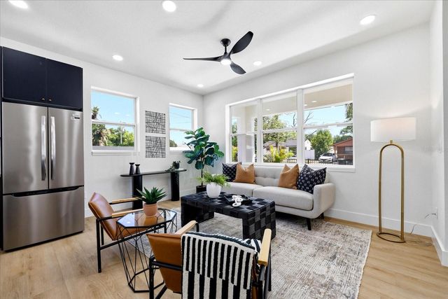 1235 11TH AVENUE S, St Petersburg, FL 33705