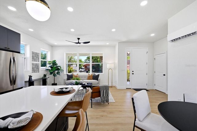 1235 11TH AVENUE S, St Petersburg, FL 33705