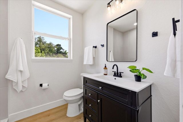 1235 11TH AVENUE S, St Petersburg, FL 33705