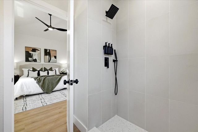 1235 11TH AVENUE S, St Petersburg, FL 33705